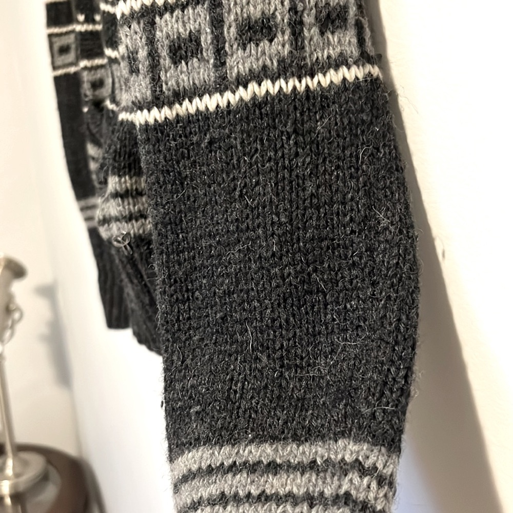 TNA: Cozy Black and Gray Zip Shawl Collar Sweater with Reindeer Motif. Sz L. - Picture 7 of 8